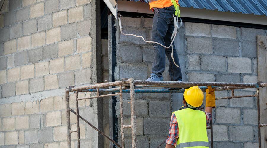 Expert flood damage restoration services in Canovanas, PR